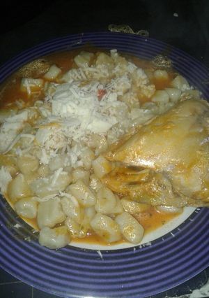 Una foto de Ñoquis de ricota con salsa de pollo