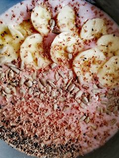 Φωτογραφία της συνταγής Smoothie bowl με μπανάνα🍌& φράουλα🍓