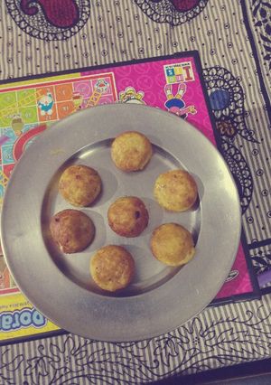 A picture of #Crispy potato stuffed peas appe.