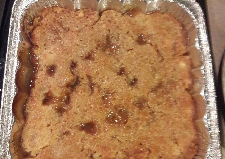 Simple Way to Prepare Super Quick Homemade Nikki&#39;s peach cobbler