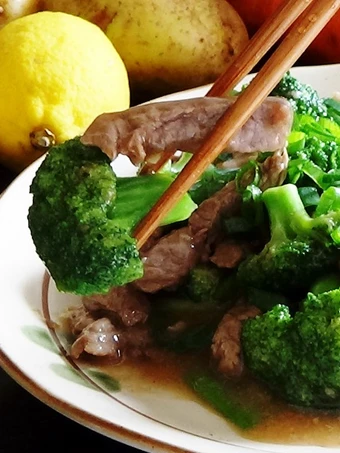 Langkah Mudah untuk Menyiapkan Resep Tumis Sapi &amp; Brokoli (Beef &amp; Broccoli) yang Bikin Ngiler Anti Ribet, Mantap