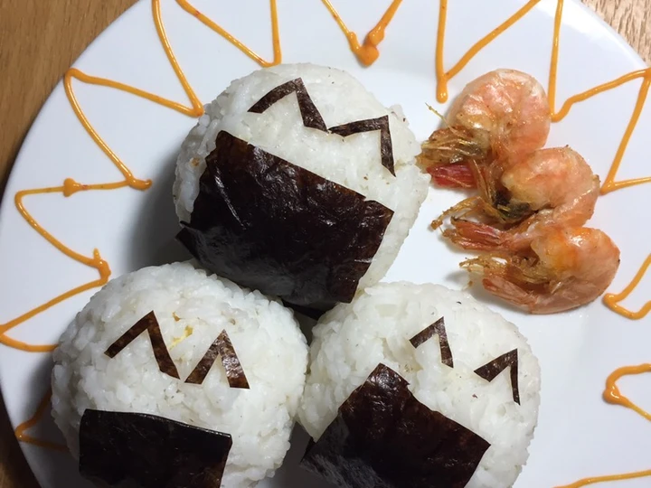Langkah Mudah untuk Membikin Resep  Onigiri isi telur&amp;amp;udang yang Lezat Sekali, Menggugah Selera