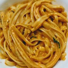 A picture of Shrimp Linguine with Thai Twist.