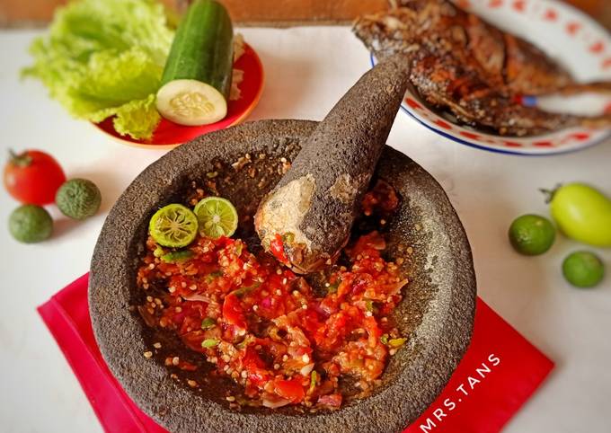 Resep Sambal Dadak Khas Sunda🌶️🍅 Oleh Mrs Tans Ig Tans Erni Cookpad