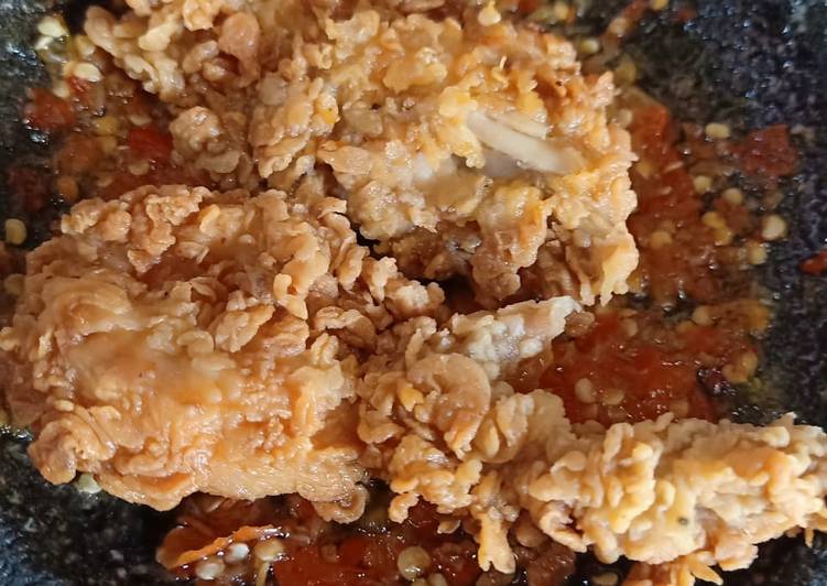 Resep Ayam crispy sambel bawang yang Bikin Ngiler
