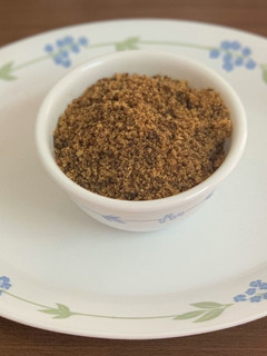 A picture of Flax seeds / javas chutney.