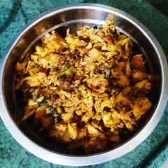 A picture of Gobhi aloo.