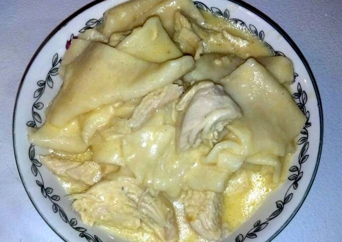 Easy Chicken &amp; Dumplings