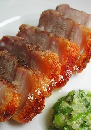 脆皮燒肉 的食譜成品照片