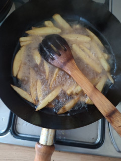 A picture of Potato chips.
