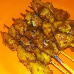 รูปของ Sate abuba (ayam bumbu bali)