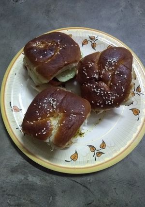A picture of Chicken burger.