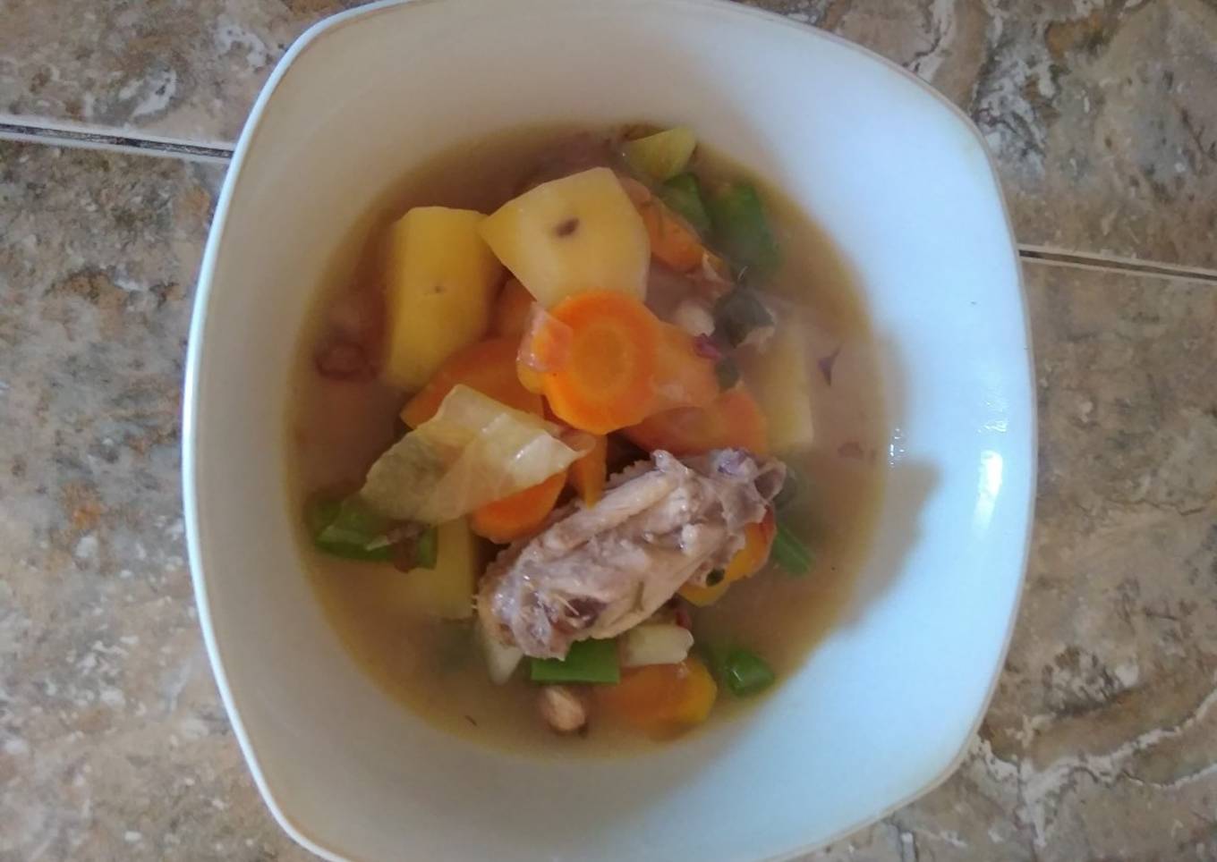 Sup Ayam Campur Segar