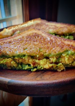 A picture of Paneer bhurji sandwich.