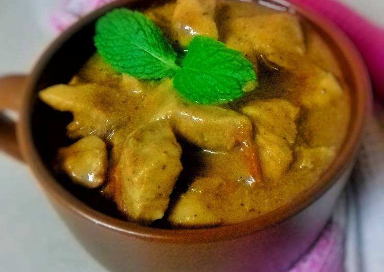 Recipe of Favorite Weekend chicken curry #eastercontest