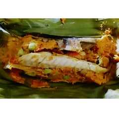 A picture of Pepes Ikan Pindang.