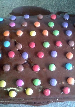 A picture of Chocolate Smartie Cake.
