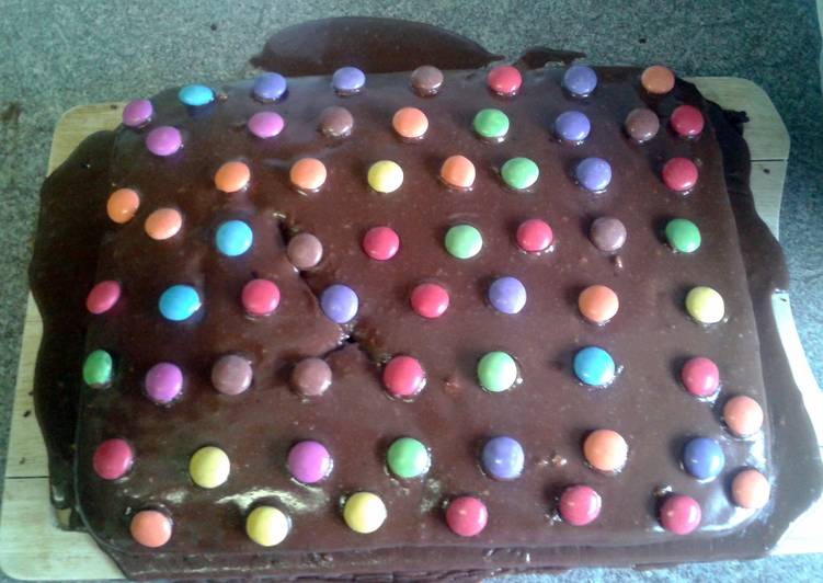 Chocolate Smartie Cake