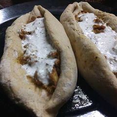 A picture of Whole wheat chicken pizza.
