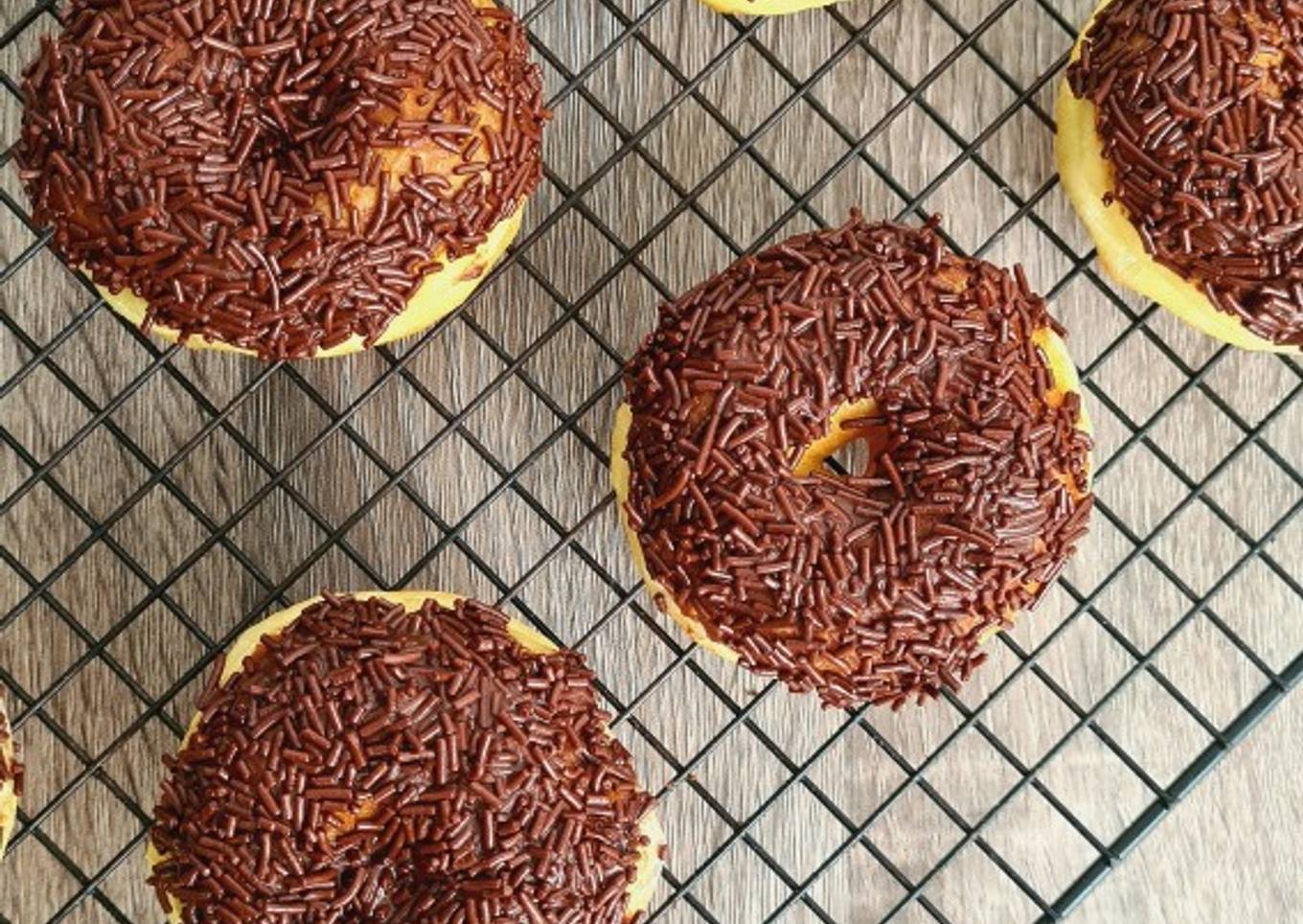 DoNat Coklat super montok, empuk dan lembut