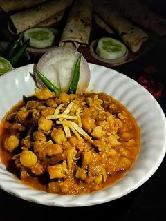 কিমা চানা মশলা (keema chana masala recipe in Bengali) রেসিপির প্রধান ছবি