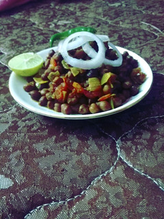 पंजाबी काले चने (punjabi kale chane recipe in Hindi) रेसिपी मुख्य फोटो