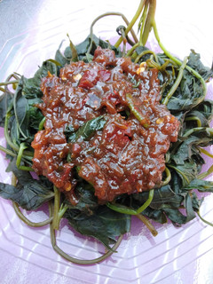 Foto resep Brambang asem (daun ubi jalar)