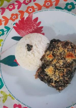 Una foto de Acelga con atún y crema