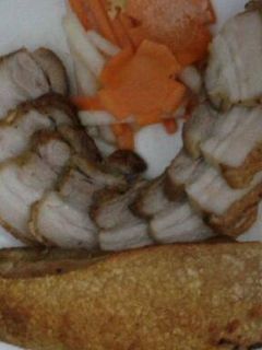 Hình của món Ba chỉ chiên giòn không dầu.