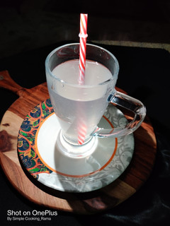 A picture of Detox Drink.
