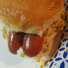 A picture of Eggdogs.