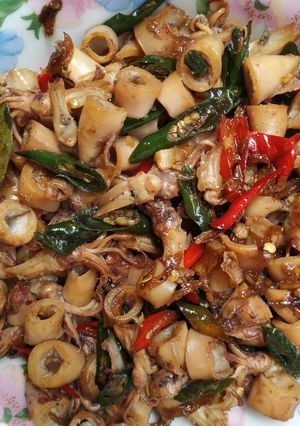 Foto resep Oseng Cumi Asin Pedas