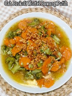 Foto resep Cah Brokoli Wortel Bawang Putih  Praktis dan Enak