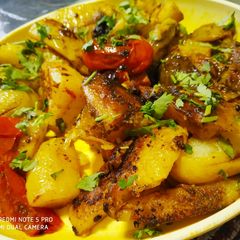 A picture of Stuff Potato Tomato and brinjal.