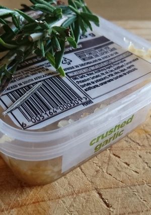 A picture of Rosemary and garlic infused mash.