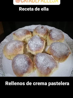 Una foto de Bollos caseros de crema pastelera