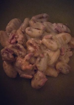 Une photo de Gnocchi, lardons & sauce morbier