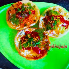 Katori chaat A picture of Katori chaat.
