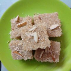 A picture of Til Suji ki Barfi.