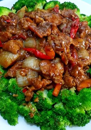 Foto resep Brokoli Sapi Lada Hitam