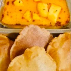 A picture of Dahiwale aloo with rajgara puri for vrat.