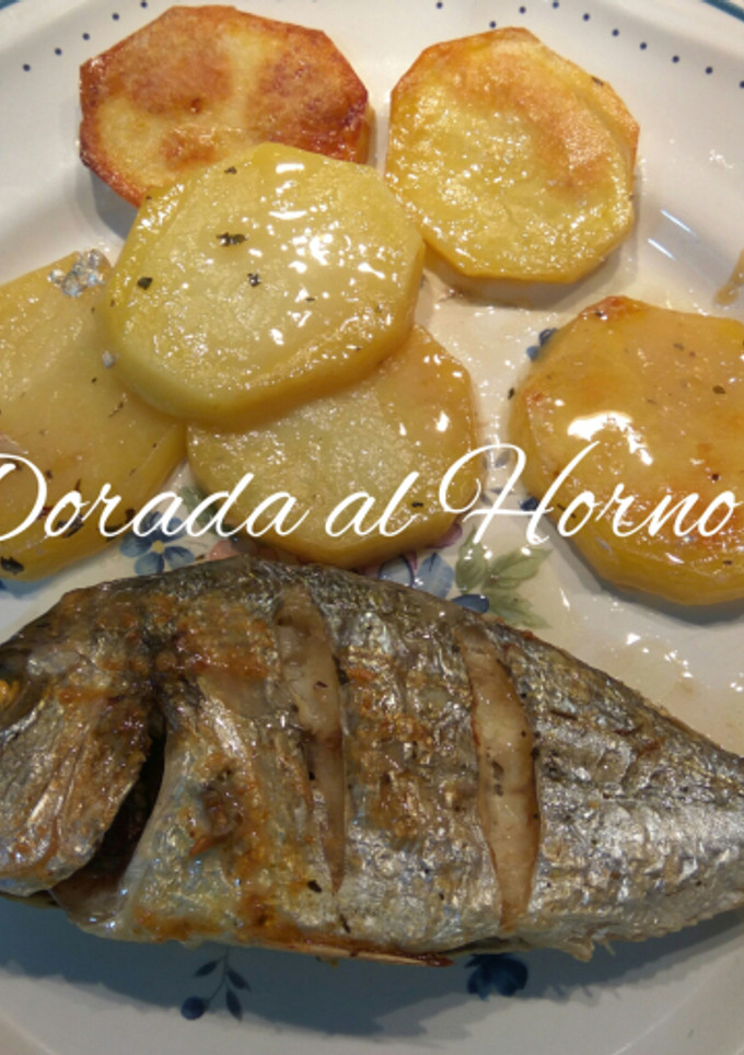 Una foto de Dorada al Horno