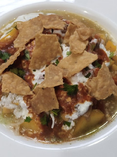 A picture of Mix Plate Chana Chat.