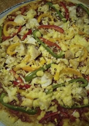 A picture of Chicken pizza#festive contest Nairobi#authors marathon.