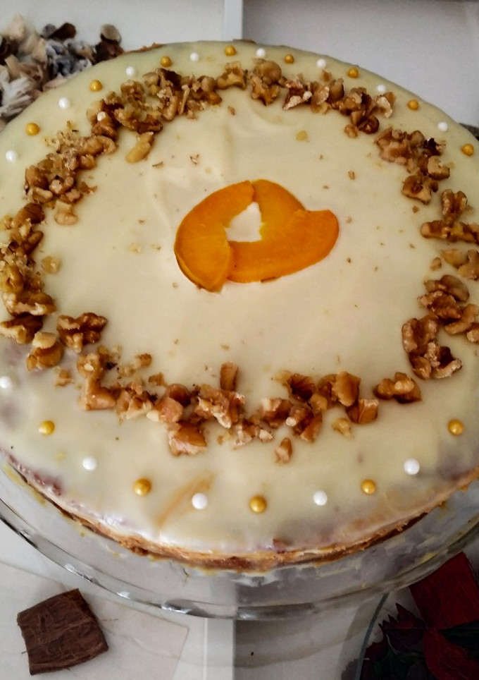 Una foto de Torta de cumpleaños con dulce de leche y choco blanco de Paula😋