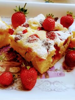 Epres - pudingos piskóta 🍓🍓🍓 recept fotója