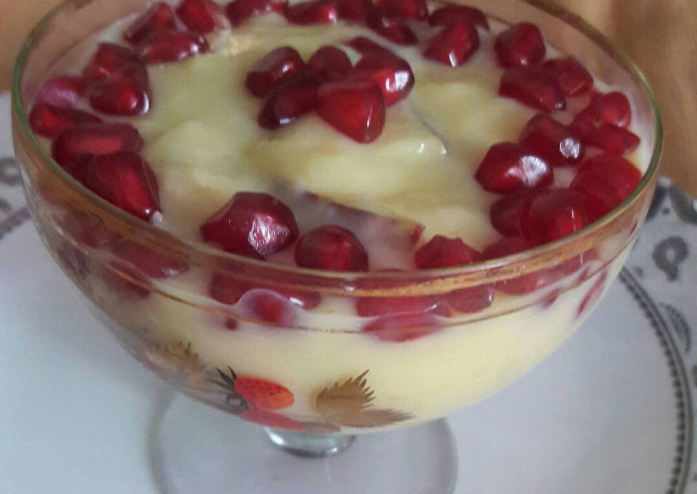 Fruitcustard