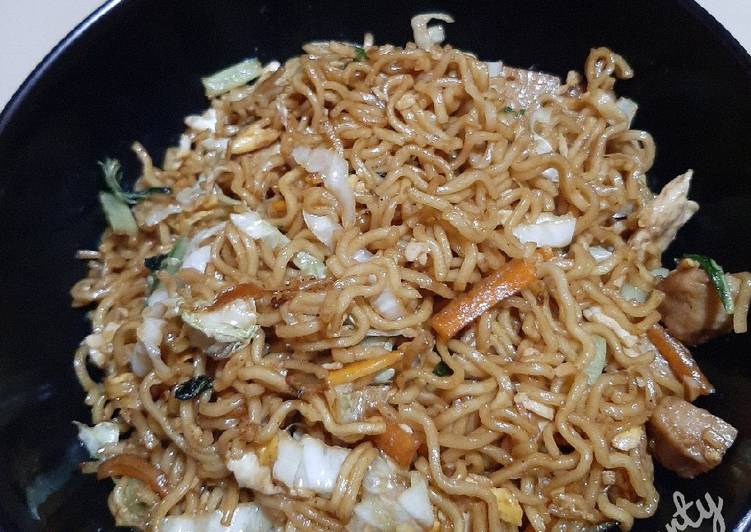 Cara Gampang Membuat Mie Goreng Sayur Super Simpel Anti Gagal