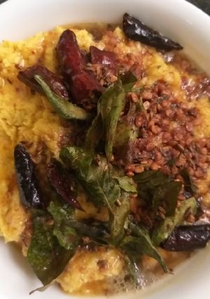 A picture of Mango Coconut chutney.