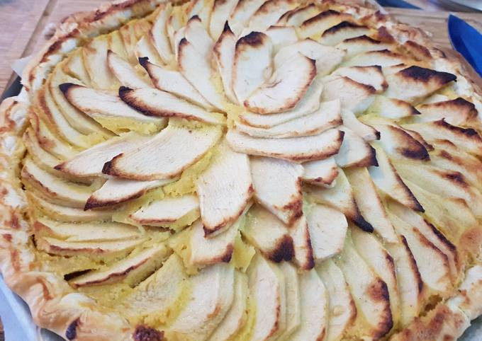 Tarte aux pommes à la crème d'amande